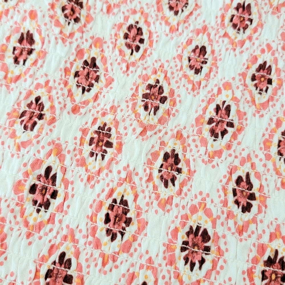 SO Pink Floral Patterned Sleeveless Blouse Size XS - Picture 5 of 6